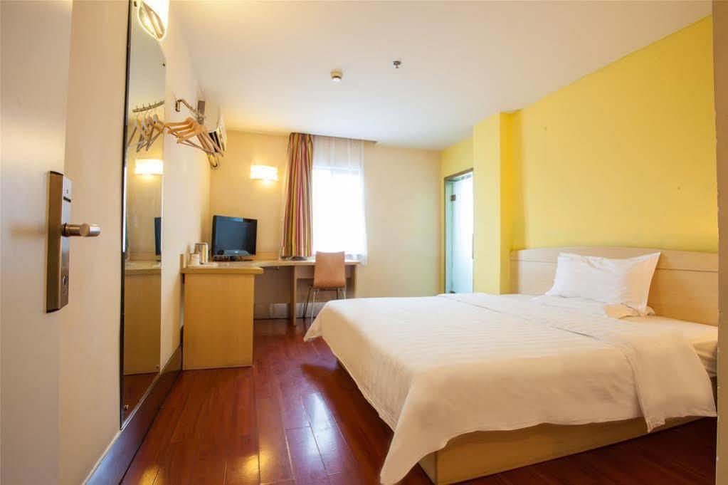 7 Days Inn Guangzhou Exterior photo